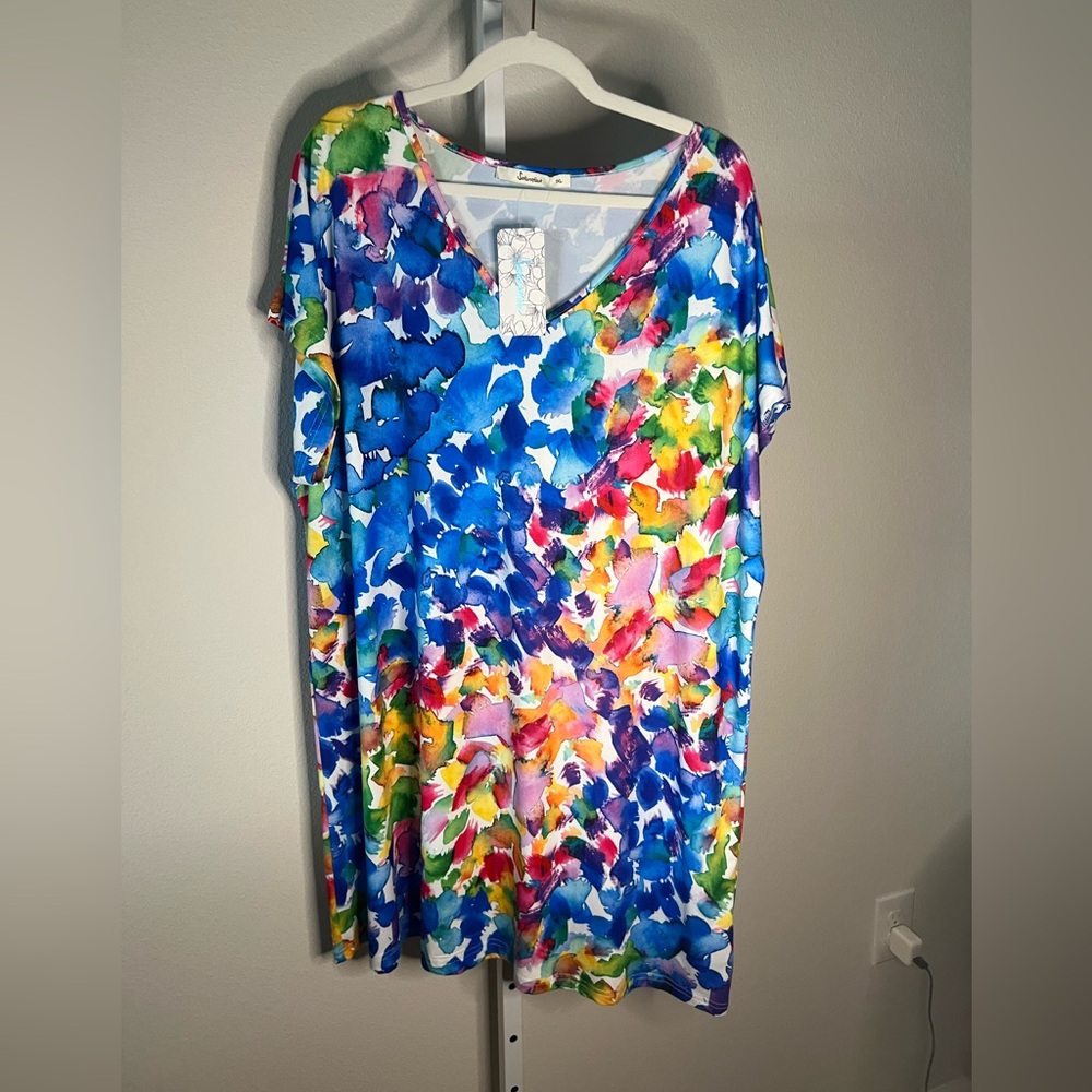 NWT Sakurafina Multicolor Floral V-Neck Dress